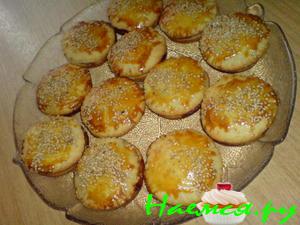 Маффины с "секретом" (с нежным рагу из телятины)