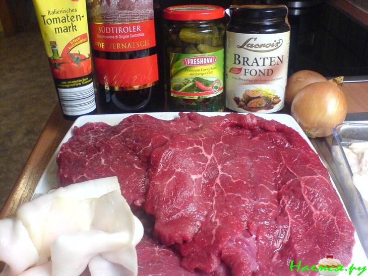 Говяжьи рулетики со шпиком