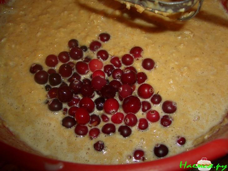 Пирог их овсяных хлопьев с яблочным пюре