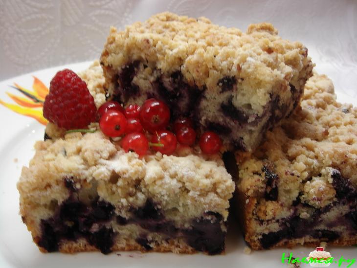 Черничный пирог со штрейзельной крошкой 