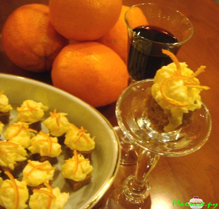 Апельсиновые мини-пирожные