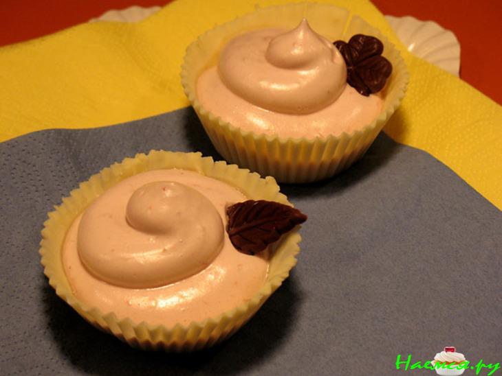 Корзинки из шоколада с ореховой начинкой и кремом