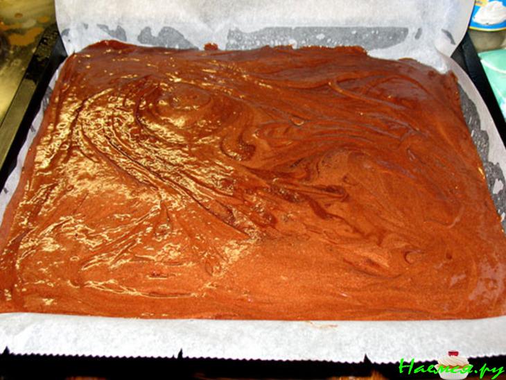 Шоколадно-молочное пирожное "Зорька"