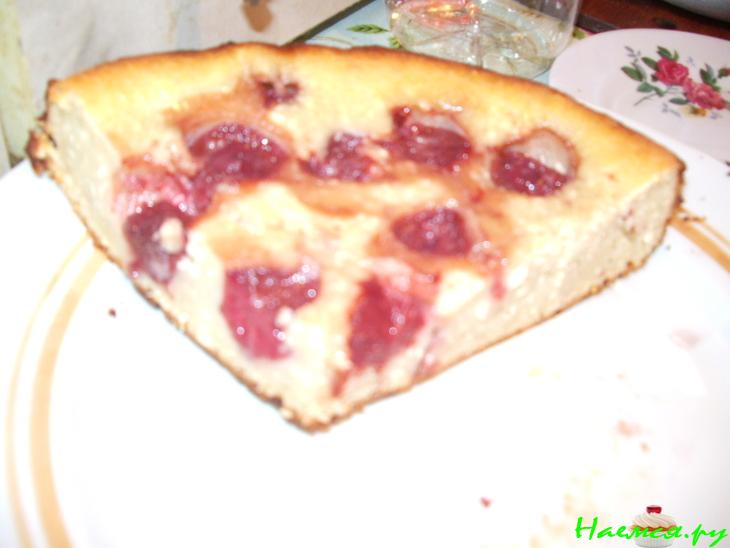 Творожный торт с клубникой