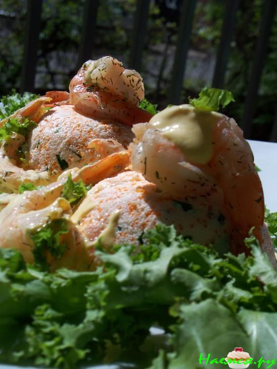 Творожно икорная паста с креветками в горчично-йогуртовом соусе