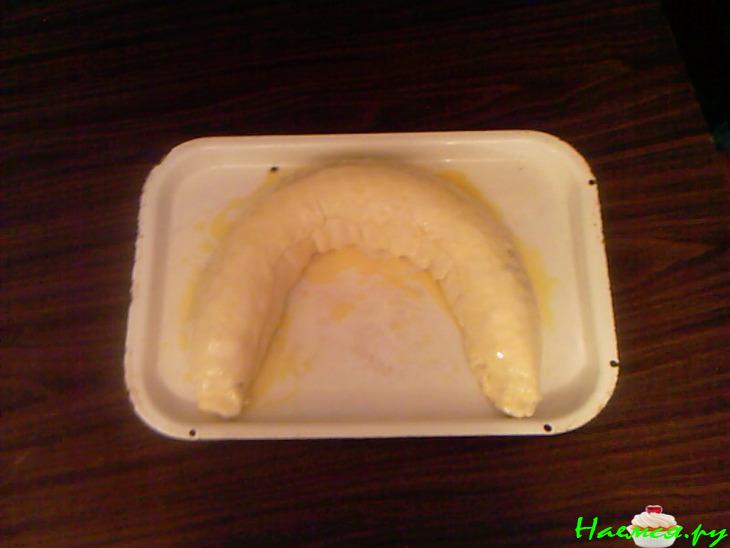 Рулет с изюмом и орехами Рулет с изюмом и орехами