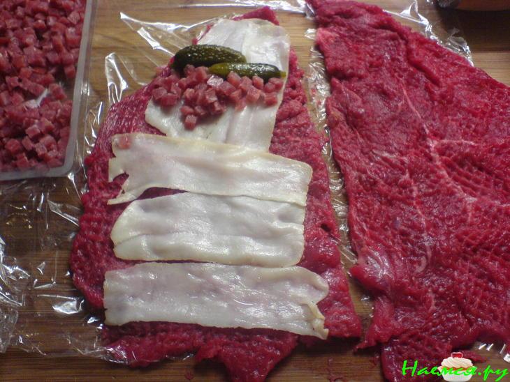 Говяжьи рулетики со шпиком