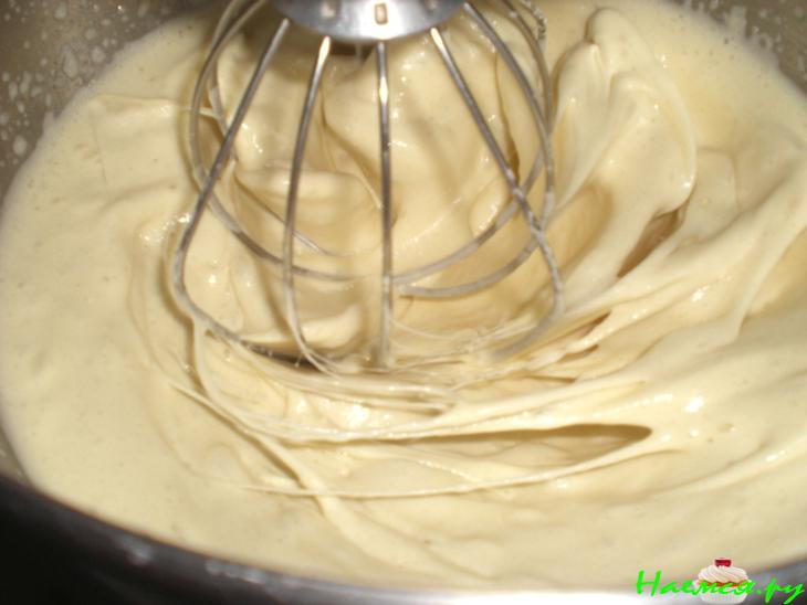 Сырно-апельсиновый торт с шоколадной мастикой