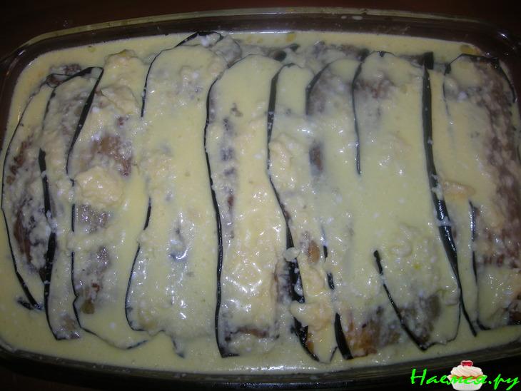 Мусака с фаршем и сыром