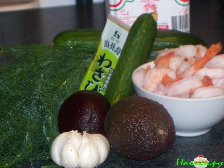 Холодный суп Свекольник с креветками