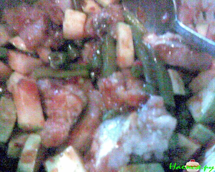 Хек запеченный в горшочке с овощами