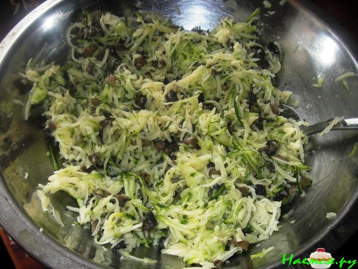 Грибное суфле с цуккини и перепелиными яйцами Грибное суфле с цуккини и перепелиными яйцами