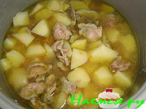 Куриные желудочки с картошкой