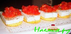 Закуска с моцареллой и брускеттой