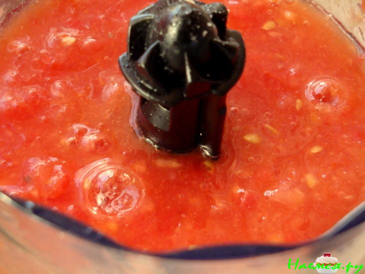 Жареная форель с ореховым соусом. Пикантно