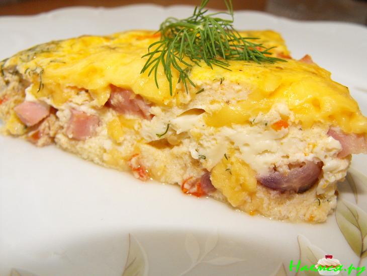 Сырная запеканка с помидорами и ветчиной Сырная запеканка с помидорами и ветчиной