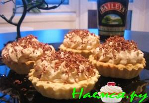 Имбирные корзиночки с кофейным кремом