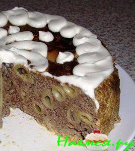 Тортик с макаронами и фаршем Тортик с макаронами и фаршем