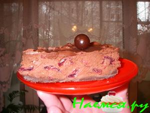 Шоколодный чизкейк с вишней