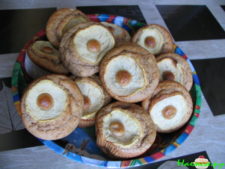 Яблочные кексы с корицей