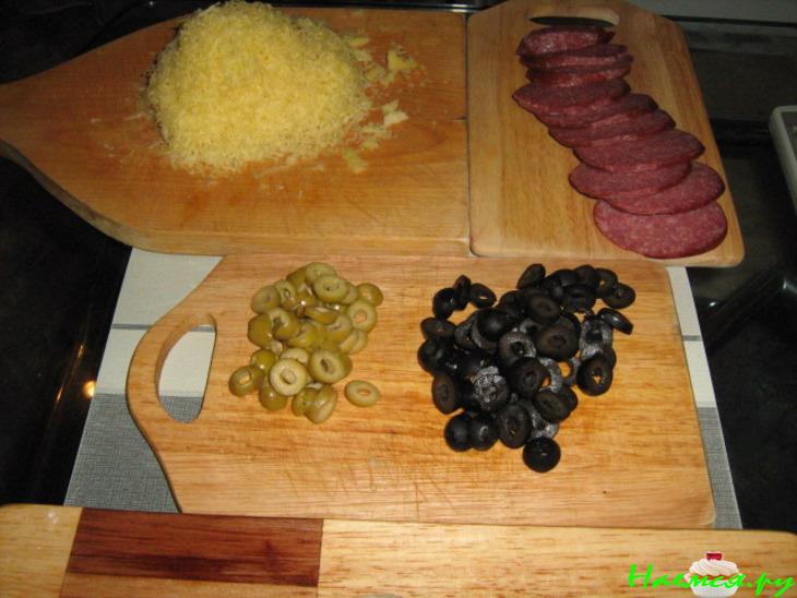 Оливково-грибная пицца Оливково-грибная пицца