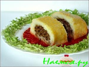 Картофельный рулет с мясом