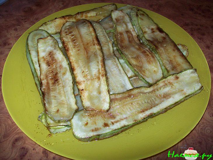 Кабачки слоёные, фаршированные