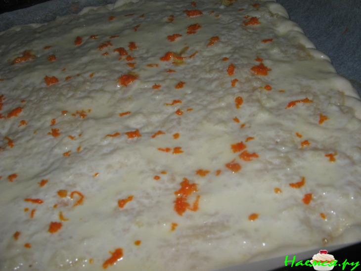 Пирог яблочный со сметанной заливкой