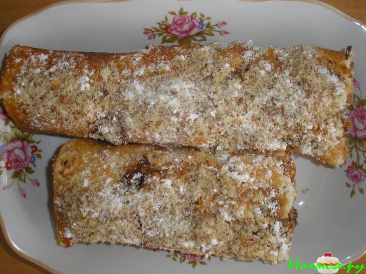 Бисквитный рулет с вареньем 