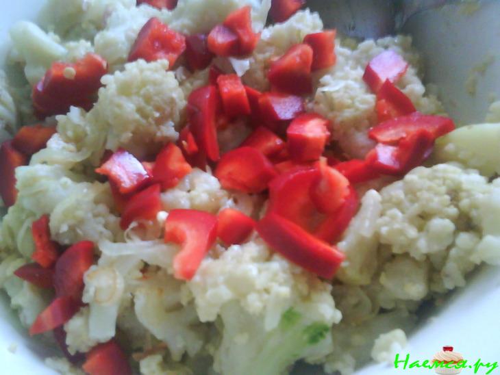 Запеканка из цветной капусты с рыбой