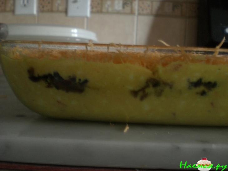 Сырно-рыбно-грибная запеканка