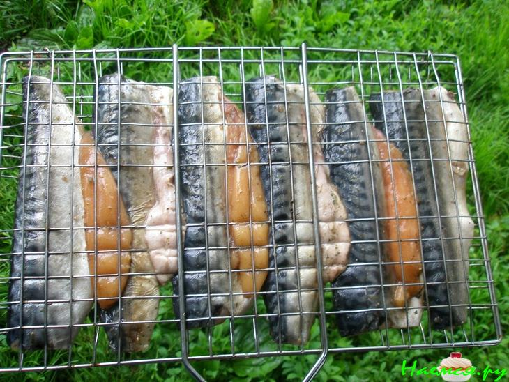 Скумбрия с соевым соусом на решетке