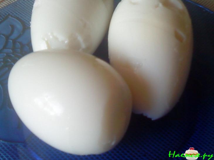 Яйца гусиные с грибочками 