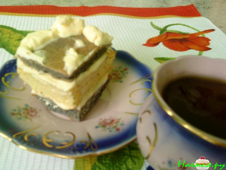 Торт черничный с ванильным кремом