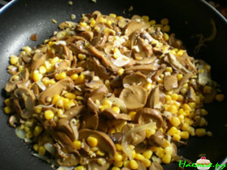 Маракончики с пикантным соусом