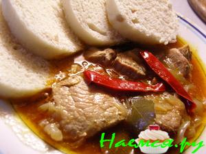 Гуляш из свинины