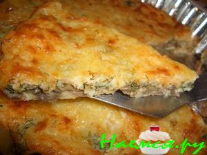 Грибной пирог с луком и сыром