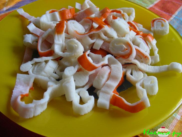 Салат "Морской коктейль" с маринованным огурчиком