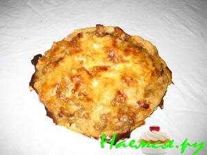 Луковый пирог с сыром
