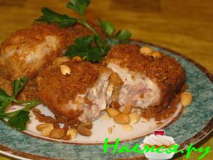 Курочка в арахисовой корочке по-алжирски