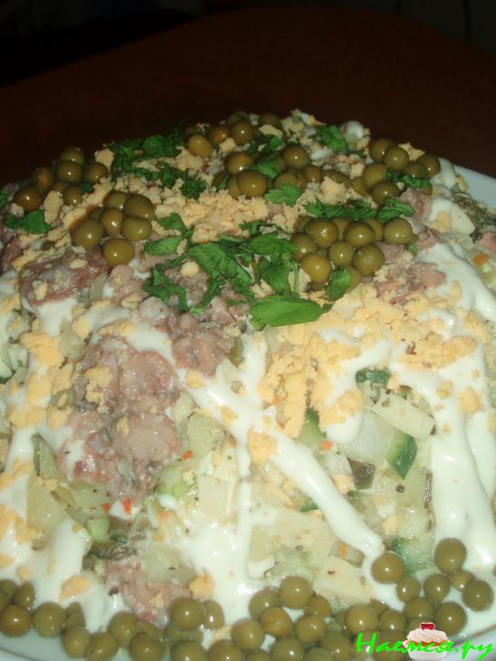 Салат с рыбными консервами