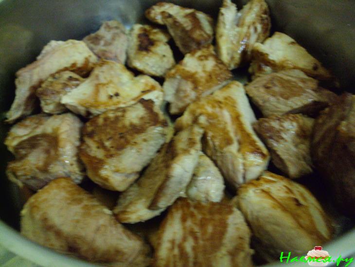 Свинина с рисом и овощами, типа плов