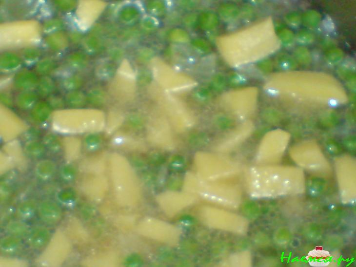 Суп-пюре из зелёного горошка (вариант)