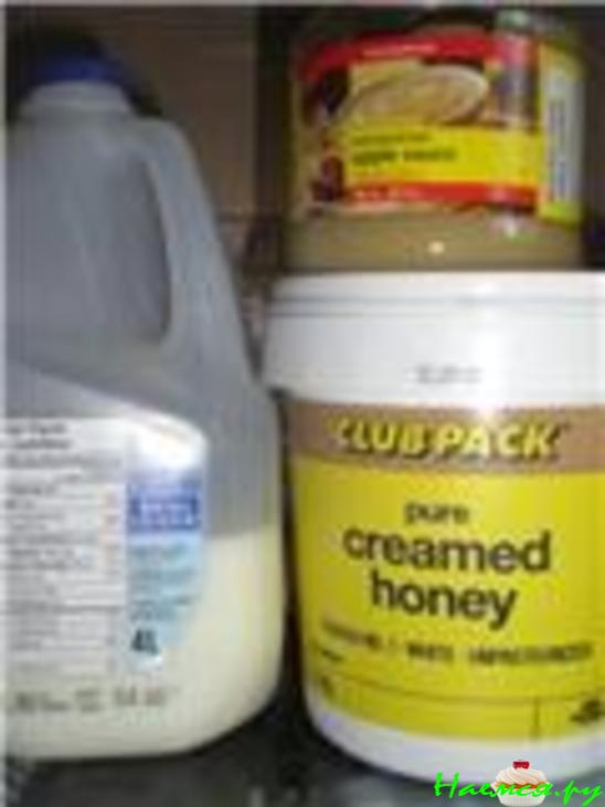 Бананово-сливовые маффины из нескольких видов муки