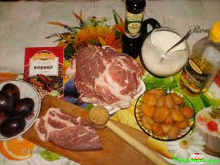 Стейки с фруктами