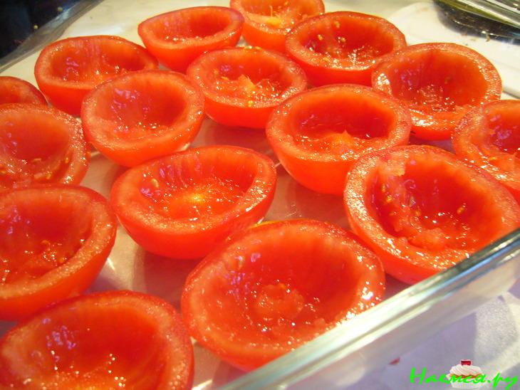 Помидоры, фаршированные пшеном и печенью