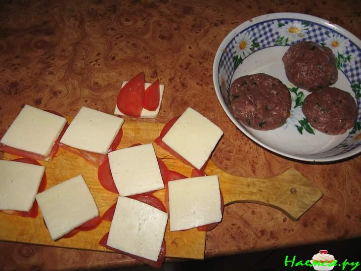 Шницели рубленые по-французски из смешанного фарша