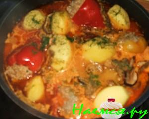 Перец болгарский фаршированный с сушеными грибами Перец болгарский фаршированный с сушеными грибами