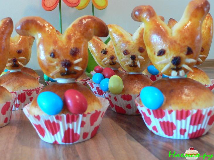 Пасхальные зайчата на кексах
