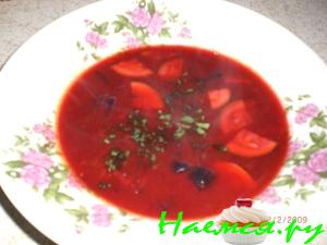 "Рубиновый" борщ с цукинни